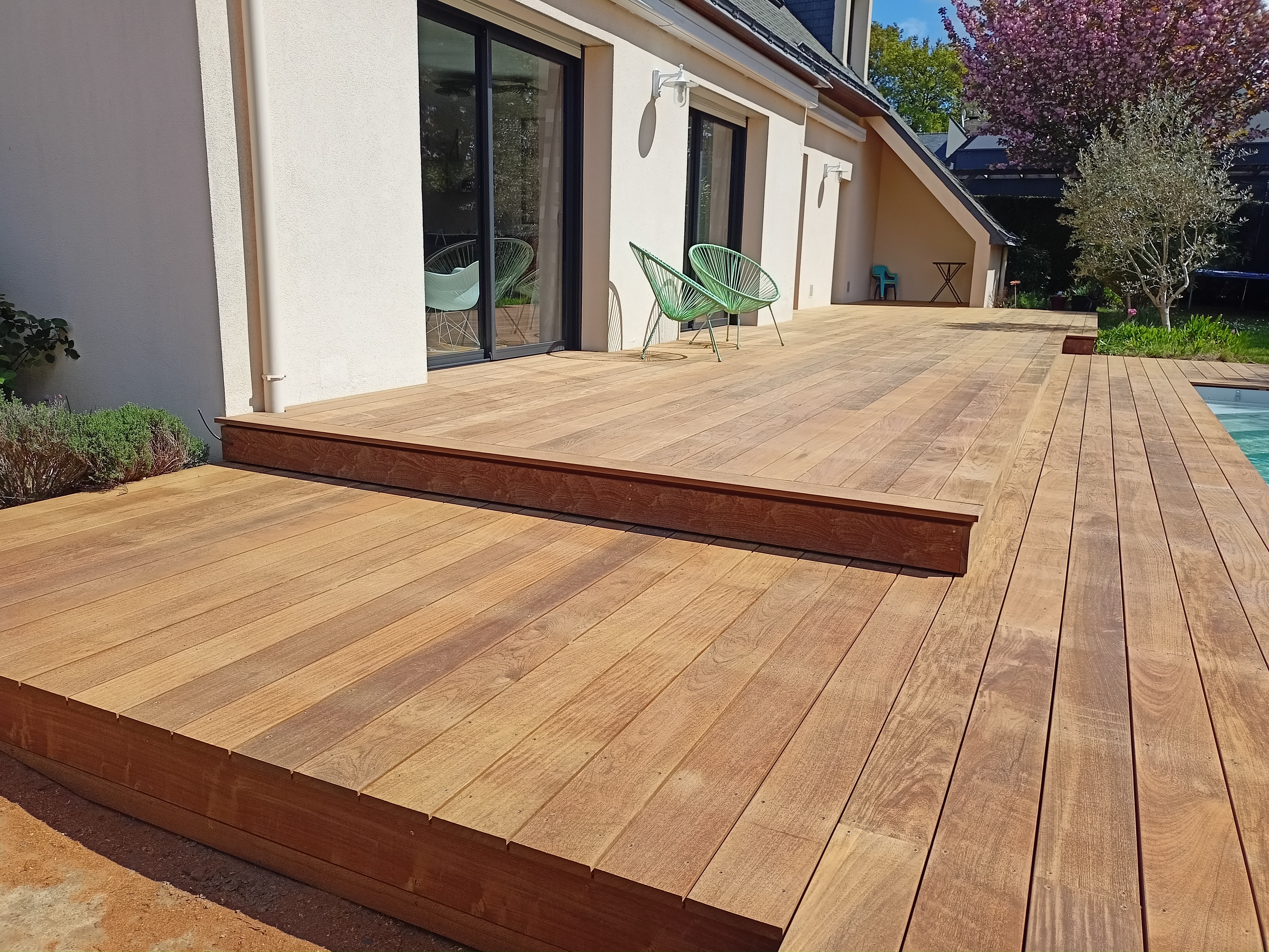 <p><small>La terrasse en bois exotique</small>L'IPE</p>